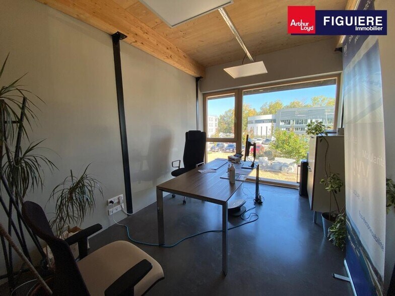 120 Rue Emilien Gautier, Aix-en-Provence à louer - Photo de l’immeuble – Image 2 sur 10