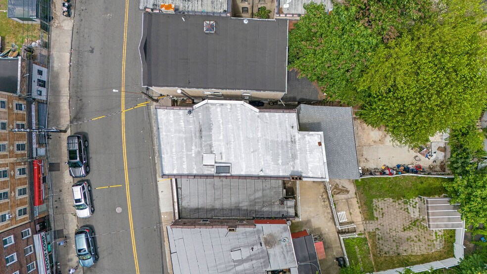 415 Jersey St, Staten Island, NY à vendre - Photo de l’immeuble – Image 3 sur 27