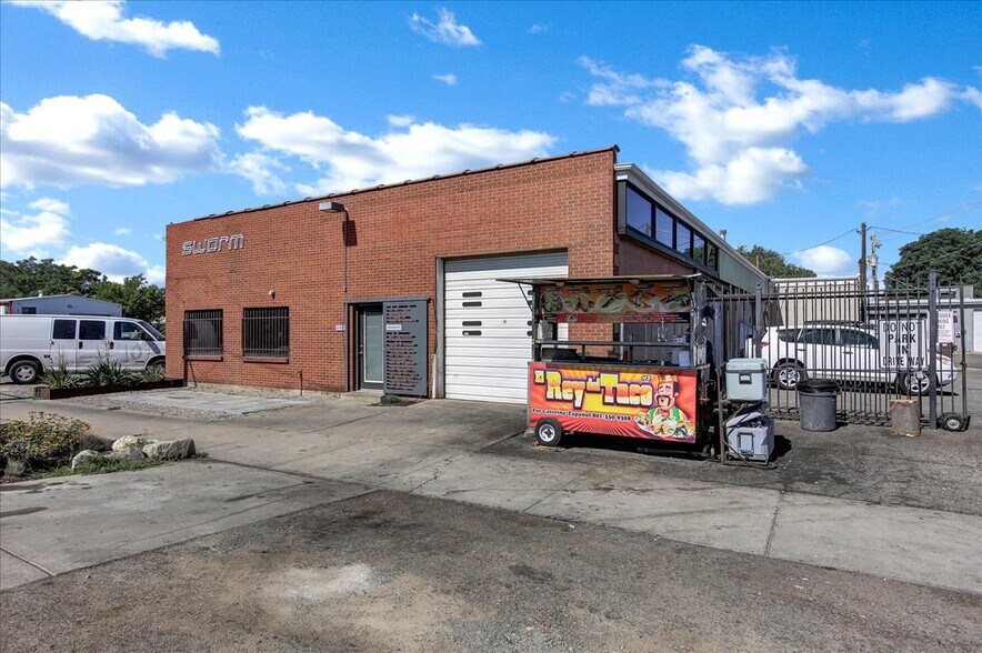 1 N 900 W, Salt Lake City, UT à vendre - Photo de l’immeuble – Image 2 sur 8