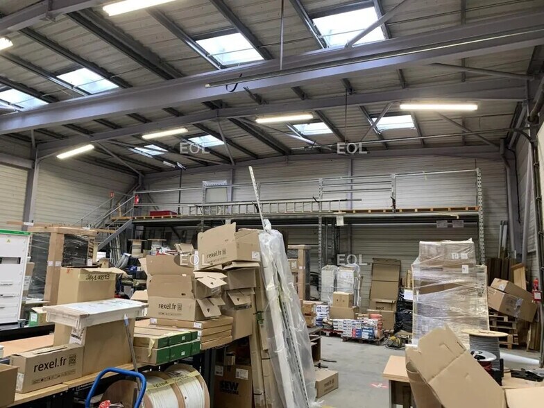 Local d’activités dans Morières-lès-Avignon à louer - Photo intérieure – Image 3 sur 8