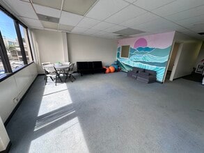 1210 Artesian St, Honolulu, HI à louer Photo intérieure– Image 1 sur 6