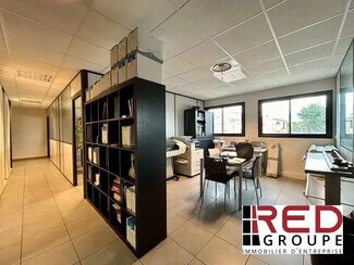 Plus de détails pour 20 Rue Topaze, Éguilles - Bureau à vendre