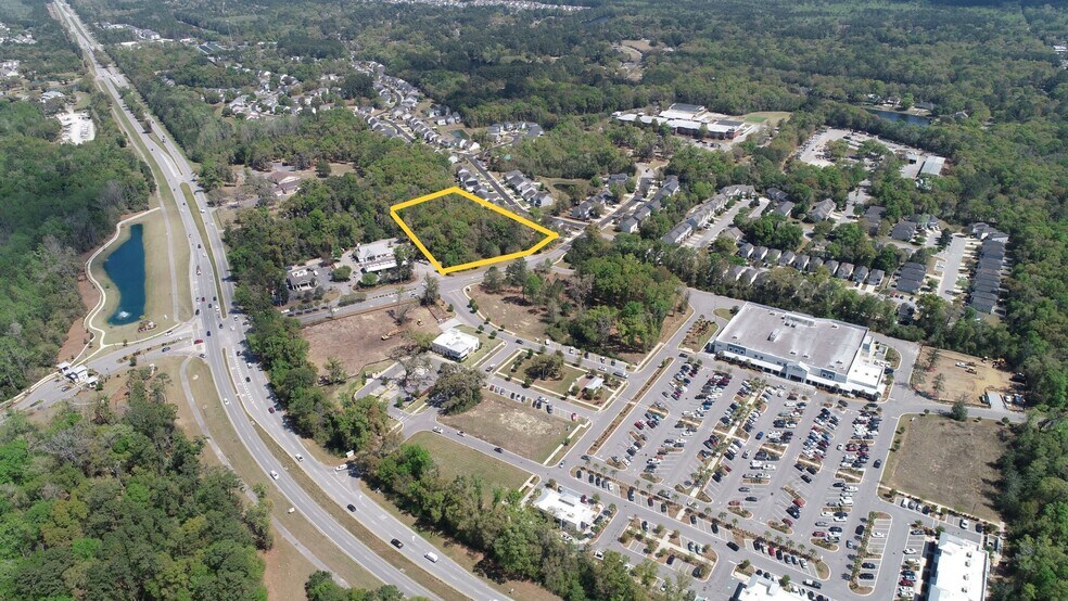 Evan Way, Bluffton, SC à vendre - Photo de l’immeuble – Image 2 sur 5
