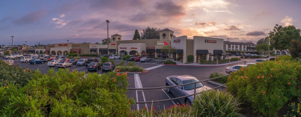 700-790 Otay Lakes Rd, Chula Vista, CA à louer - Photo de l’immeuble – Image 2 sur 7