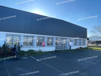 Plus de détails pour Bureau, Local d'activités à louer