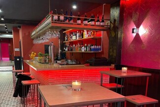Plus de détails pour Local commercial à louer