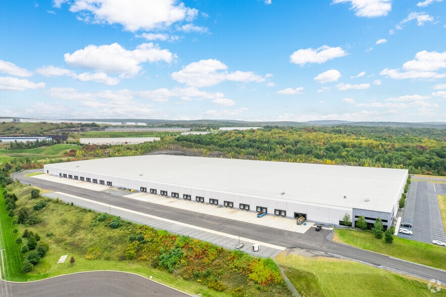 325 Centerpoint Blvd, Jenkins, PA à louer - Aérien – Image 2 sur 5