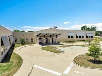 Plus de détails pour 700 Stadium Dr, Georgetown, TX - Spécialisé à vendre