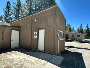 8465 Speckled Ave, Kings Beach, CA à louer Photo intérieure– Image 1 sur 4