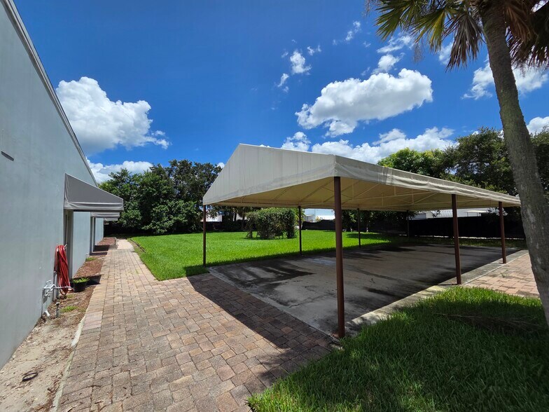10300 Riverside Dr, Palm Beach Gardens, FL à louer - Photo de l’immeuble – Image 3 sur 14