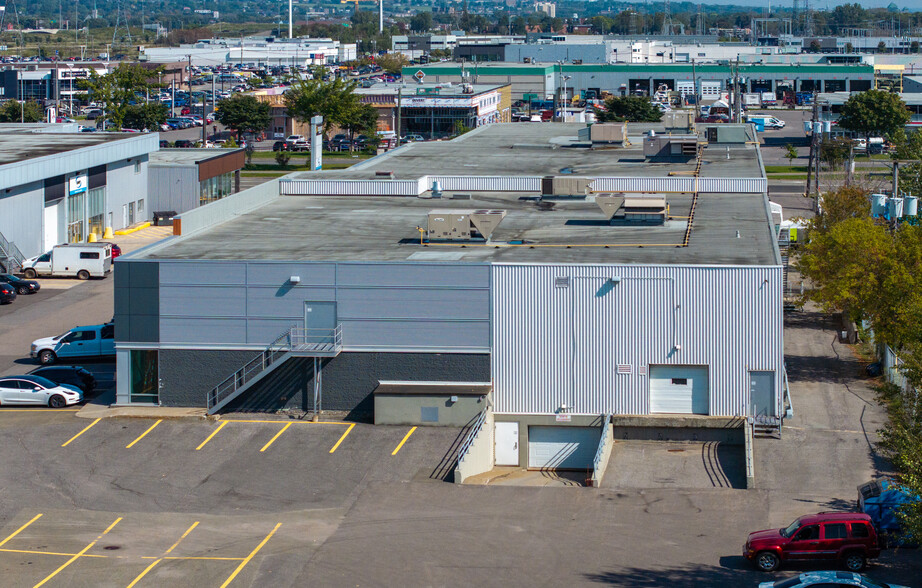 955 Boul Pierre-Bertrand, Québec, QC à louer - Photo de l’immeuble – Image 3 sur 4