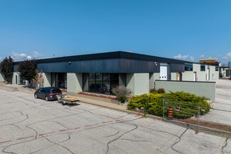Plus de détails pour 360 Evans Ave, Toronto, ON - Industriel/Logistique à louer