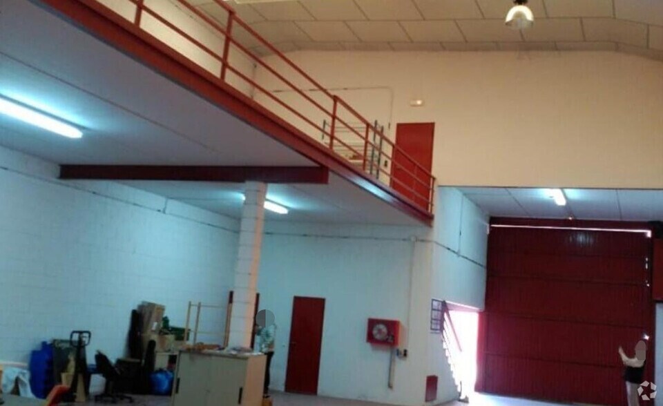 Industriel/Logistique dans Algete, Madrid à vendre - Photo de l’immeuble – Image 3 sur 7