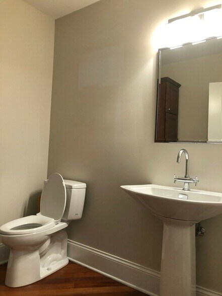 1725 N Burling St, Chicago, IL à vendre - Photo de l’immeuble – Image 3 sur 11
