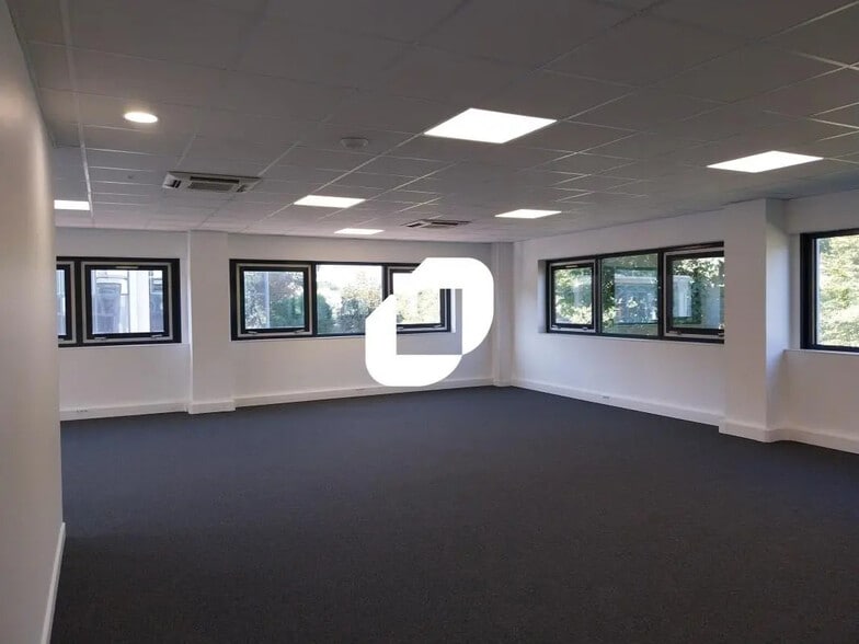 Bureau dans Nantes à louer - Photo de l’immeuble – Image 2 sur 8