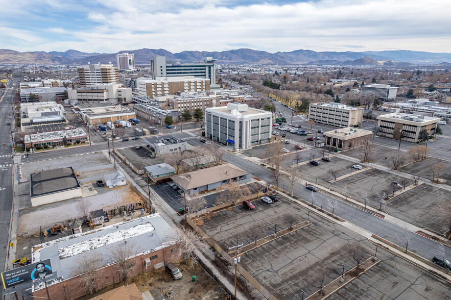 845 Aitken St, Reno, NV à vendre - Photo de l’immeuble – Image 2 sur 19