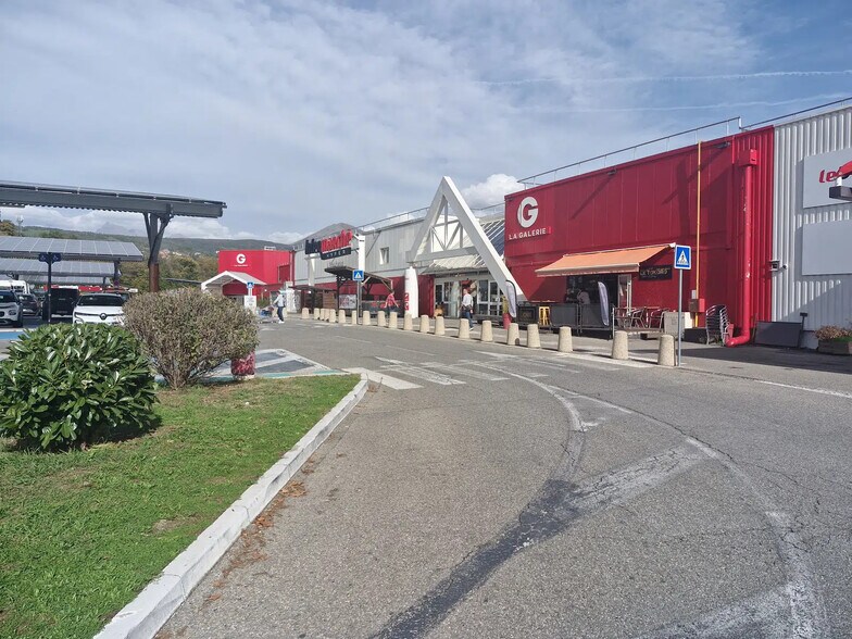 28 Boulevard D'Orient, Gap à louer - Photo de l’immeuble – Image 2 sur 3