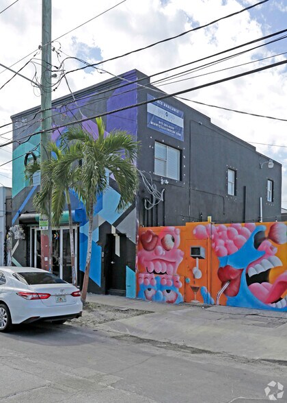 2312 N Miami Ave, Miami, FL à vendre - Photo de l’immeuble – Image 3 sur 11