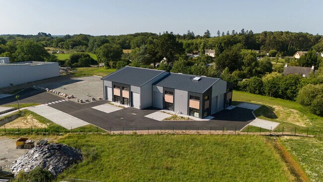 Plus de détails pour Local commercial à vendre