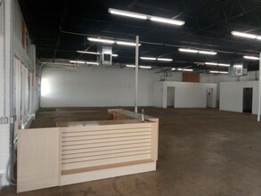 4501-4527 NW 10th St, Oklahoma City, OK à louer Photo intérieure– Image 1 sur 8