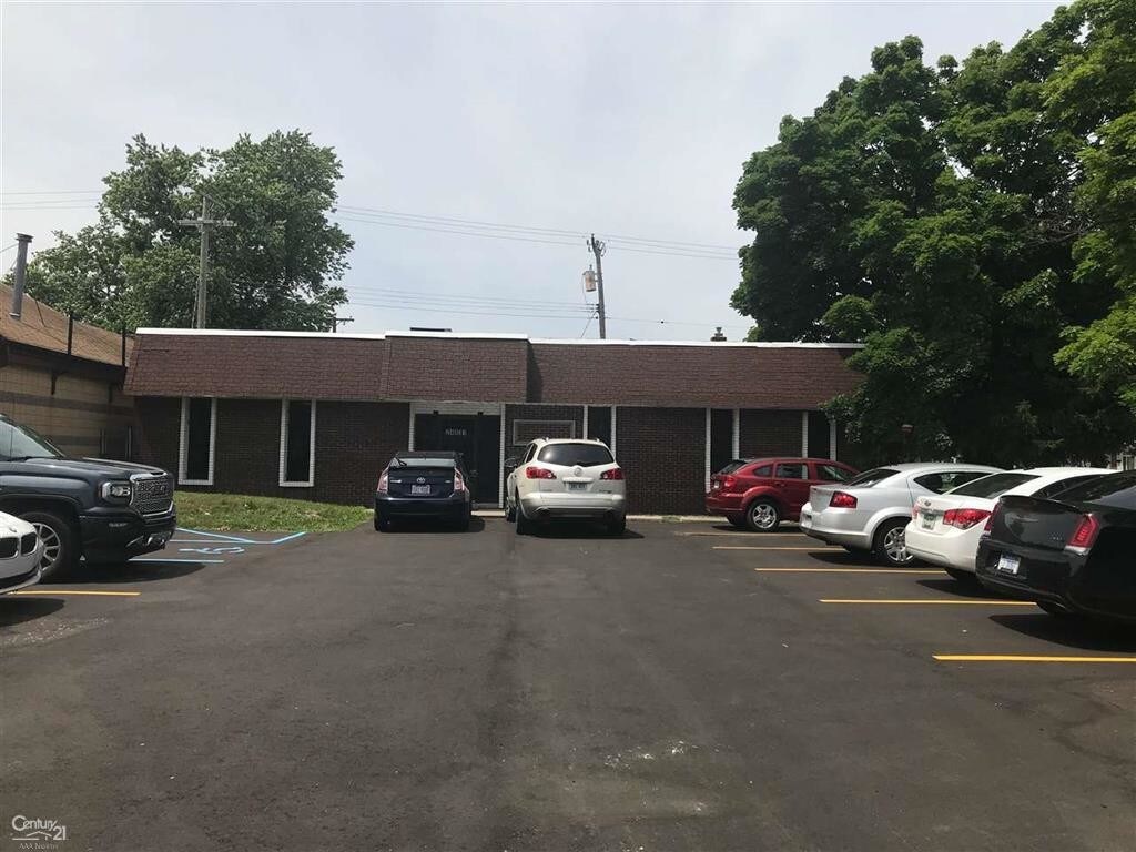 24831 John R Rd, Hazel Park, MI à louer Photo principale– Image 1 sur 8