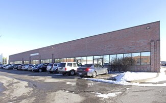 Plus de détails pour 181 Regina Rd, Vaughan, ON - Industriel/Logistique à vendre