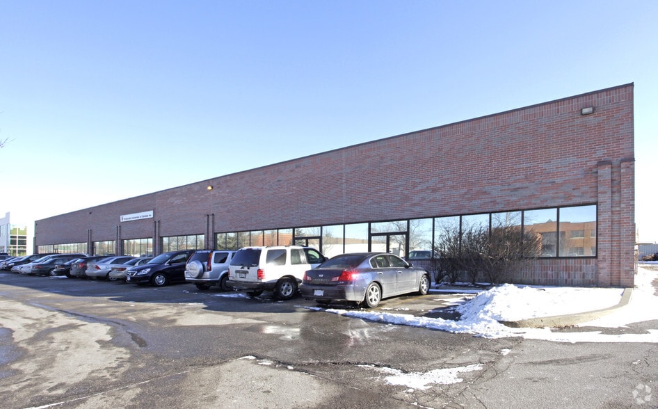 181 Regina Rd, Vaughan, ON à vendre - Photo principale – Image 1 sur 2