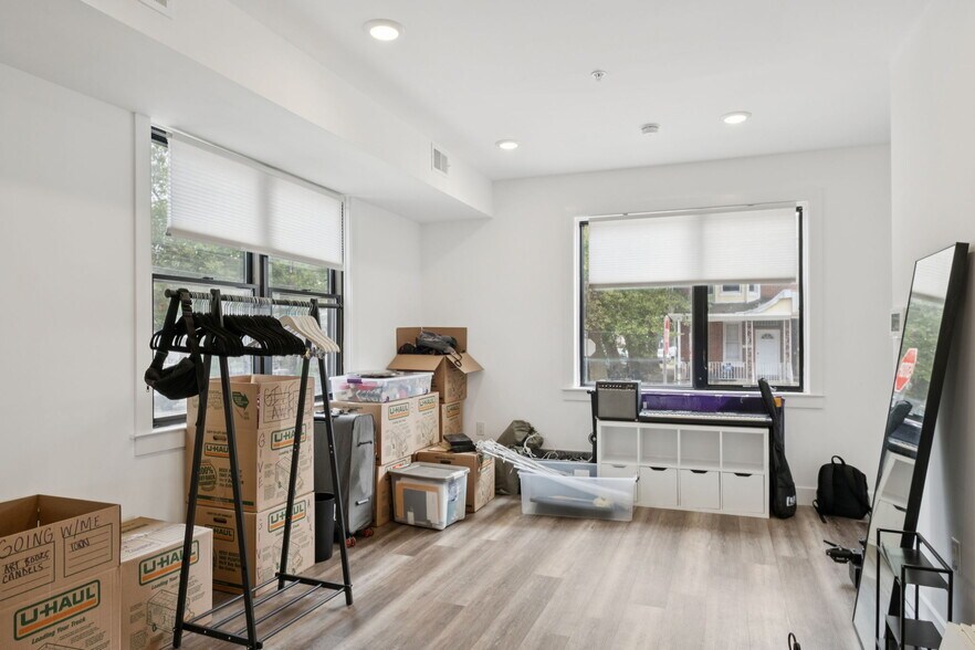 5301 Master St, Philadelphia, PA à vendre - Photo de l’immeuble – Image 3 sur 39