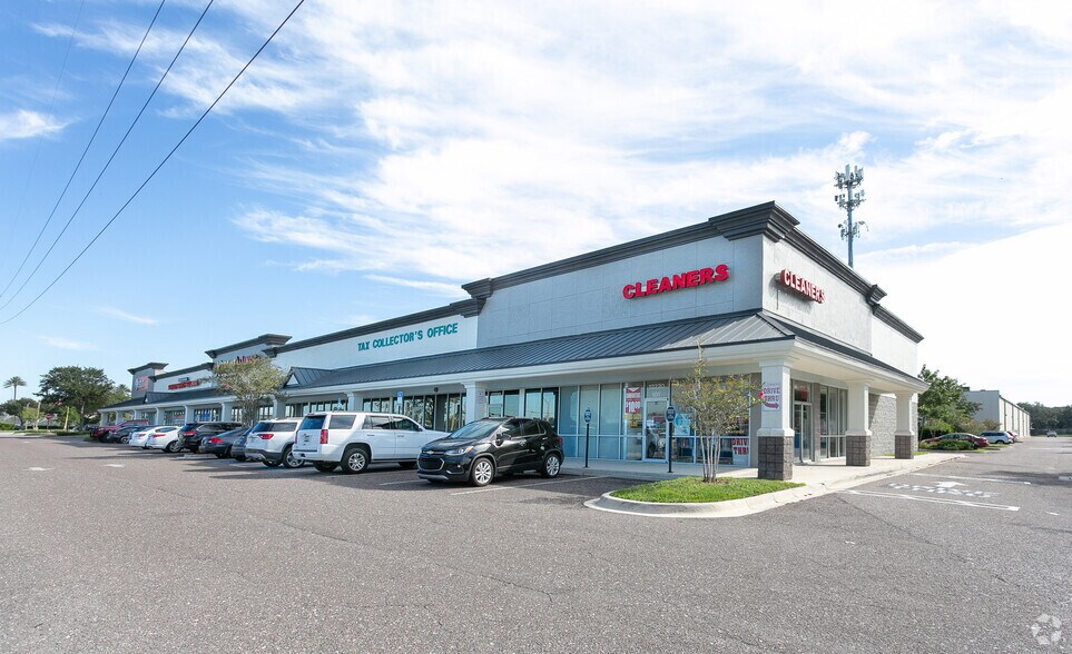 12220 Atlantic Blvd, Jacksonville, FL à louer - Photo de l’immeuble – Image 2 sur 6