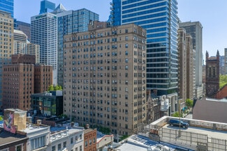 Plus de détails pour 135 S 20th St, Philadelphia, PA - Bureau/Local commercial à louer