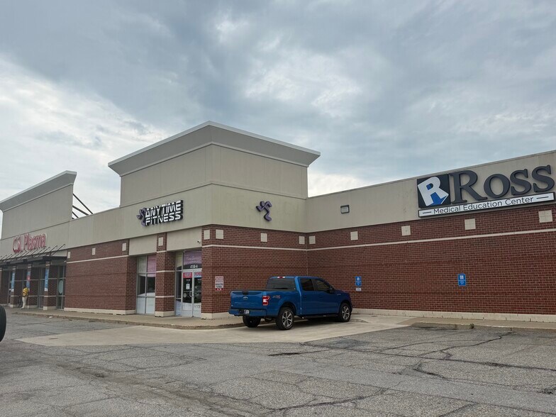 4110-4150 Grape Rd, Mishawaka, IN à louer - Photo de l’immeuble – Image 3 sur 5