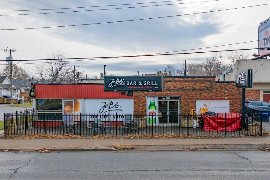 231 St Paul St W, St Catharines, ON à vendre - Photo de l’immeuble – Image 3 sur 60