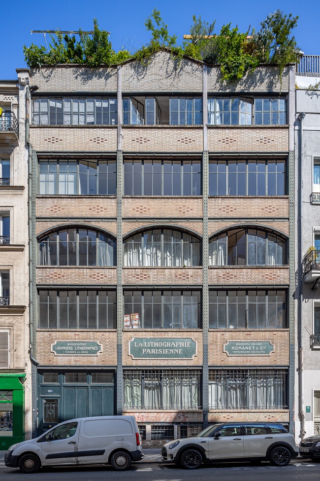 Plus de détails pour 27 Bis Rue Jacques Louvel-Tessier, Paris - Coworking à louer
