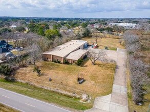 1950 Oday Rd, Pearland, TX à vendre Photo intérieure– Image 2 sur 25