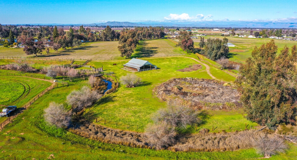 9281 E Dakota Ave, Clovis, CA à vendre - Aérien – Image 2 sur 3