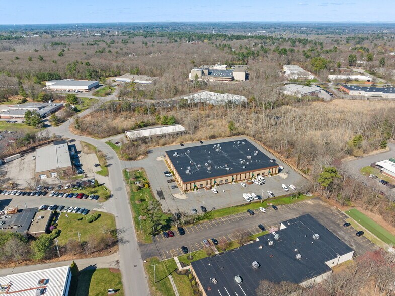 85 Flagship Dr, North Andover, MA à louer - Photo de l’immeuble – Image 3 sur 5