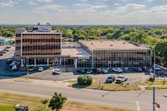 Plus de détails pour 2520 W Irving Blvd, Irving, TX - Bureau à vendre