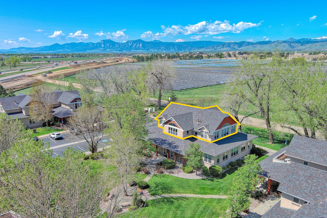 7101 LaVista, Niwot, CO 80503 - Lot 200 - - Photo intérieure - Image 1 of 18