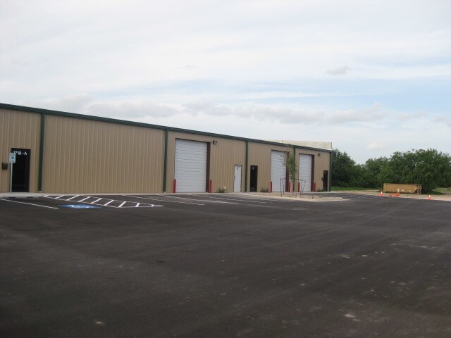 1718 N Closner Blvd, Edinburg, TX à louer - Autre – Image 2 sur 15