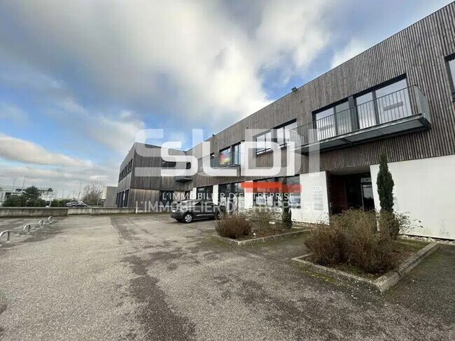 Plus de détails pour 40 Rue De La Croix Des Hormes, Montanay - Local d’activités à vendre