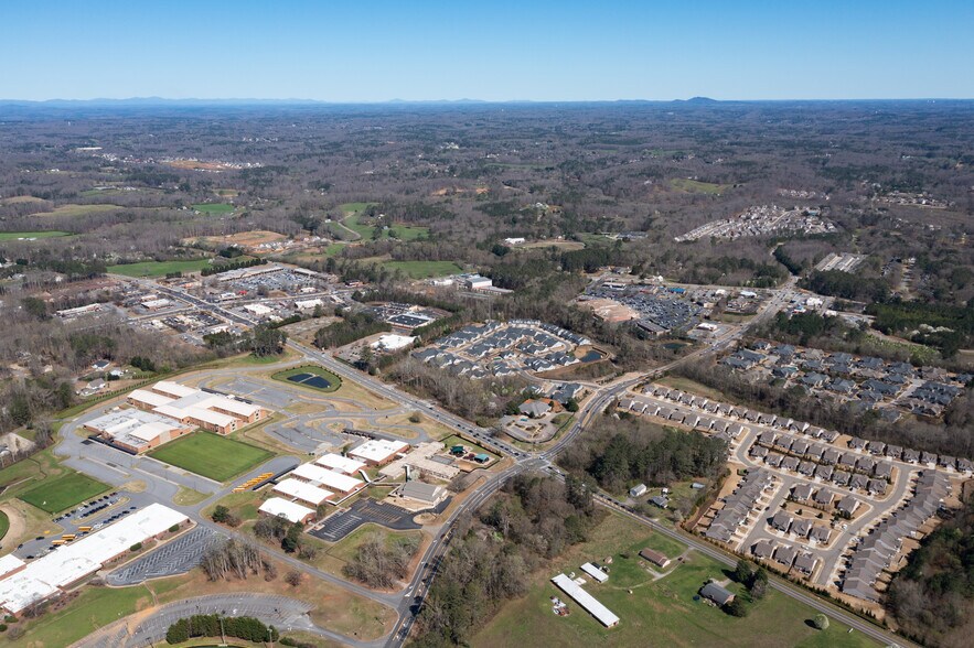 2780 E Cherokee Dr, Canton, GA à vendre - Aérien – Image 2 sur 5