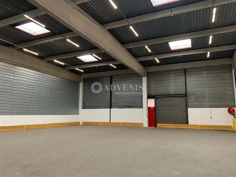 Local d’activités dans Ennery à louer - Photo intérieure – Image 3 sur 5