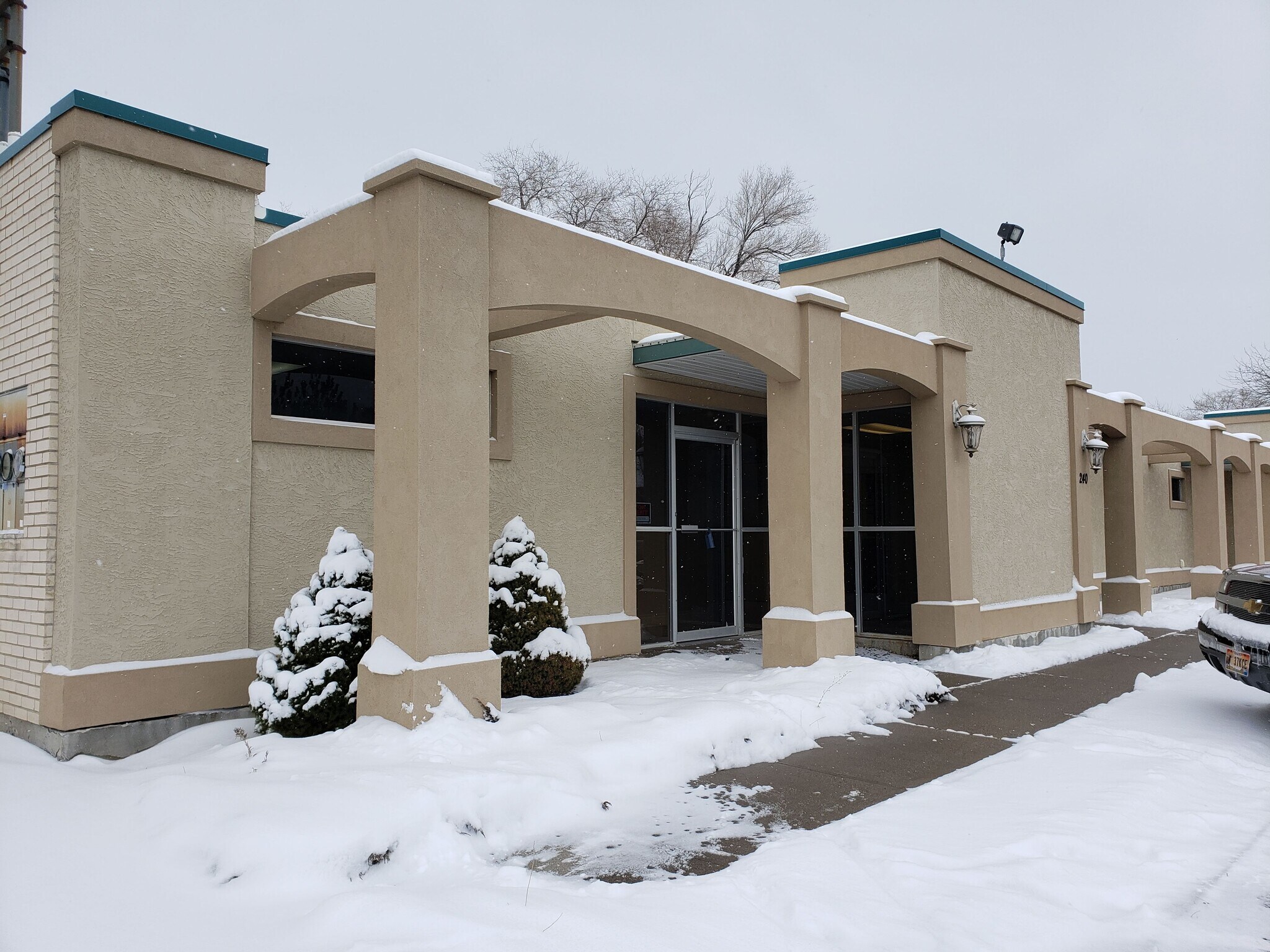 240 N 18th Ave, Pocatello, ID à vendre Photo principale– Image 1 sur 16