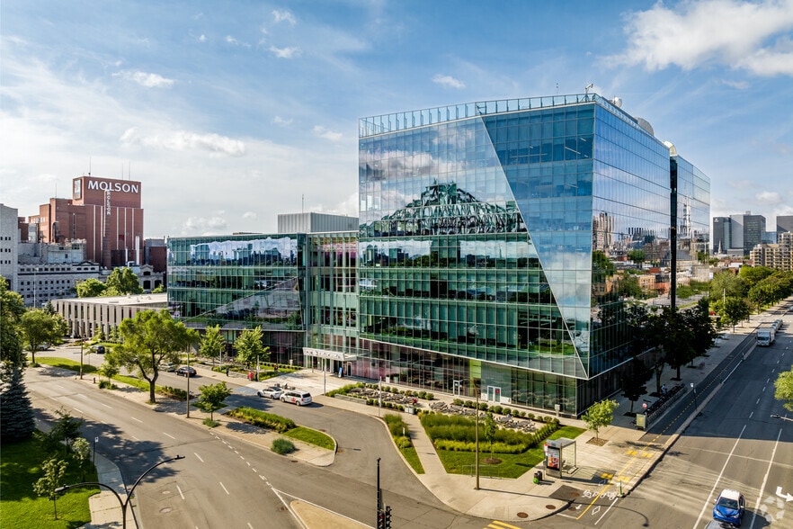 1000 Av Papineau, Montréal, QC à vendre - Photo principale – Image 1 sur 6