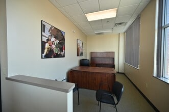 W1046 Marietta Ave, Ixonia, WI à louer Photo intérieure– Image 1 sur 6