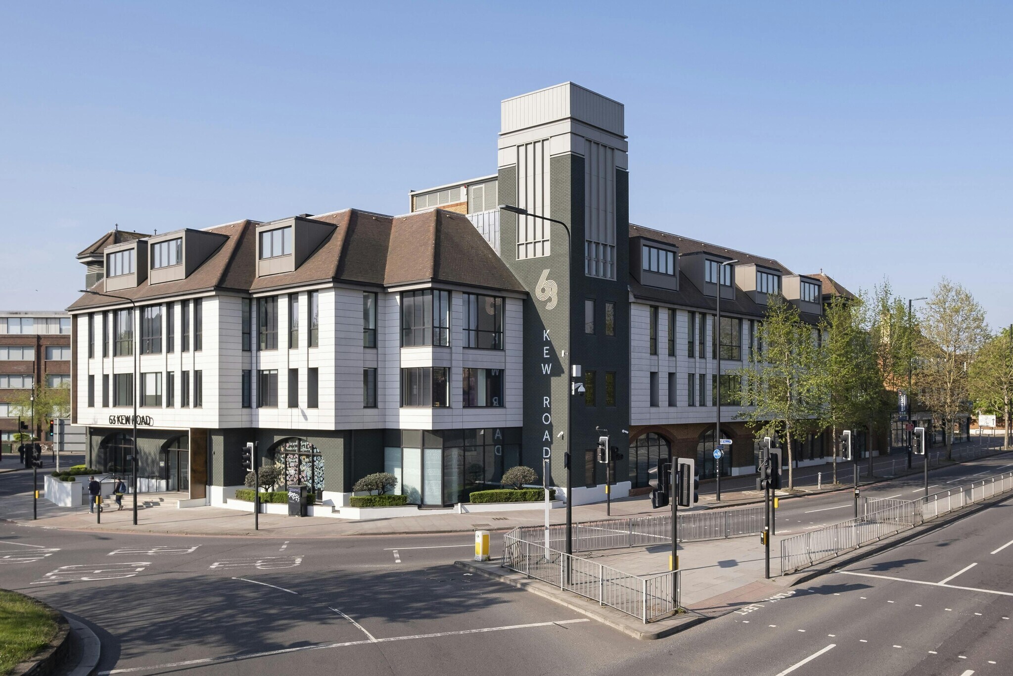63 Kew Rd, Richmond à louer Photo de l’immeuble– Image 1 sur 24
