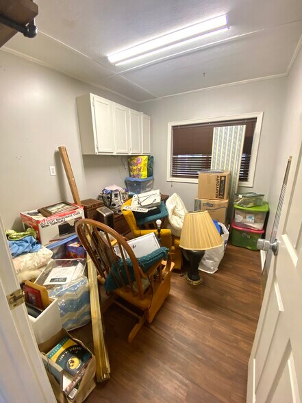 78 Ash St, Calvert City, KY à vendre - Photo de l’immeuble – Image 3 sur 37