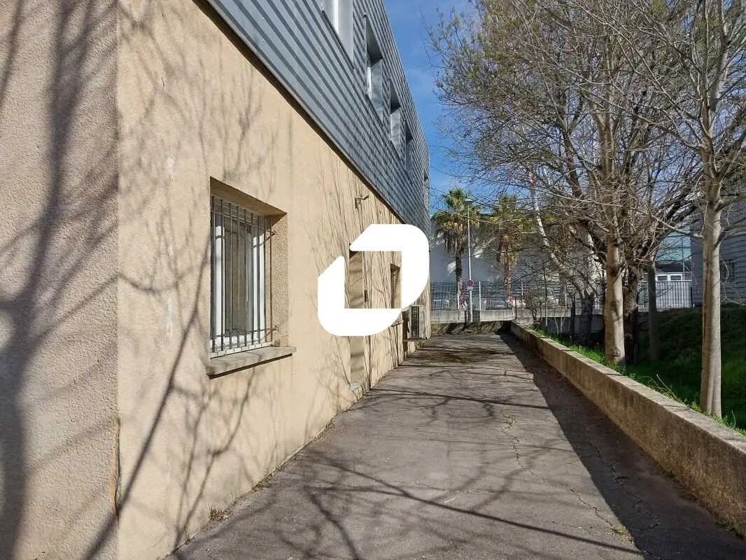 Bureau dans Montpellier à louer Photo de l’immeuble– Image 1 sur 7
