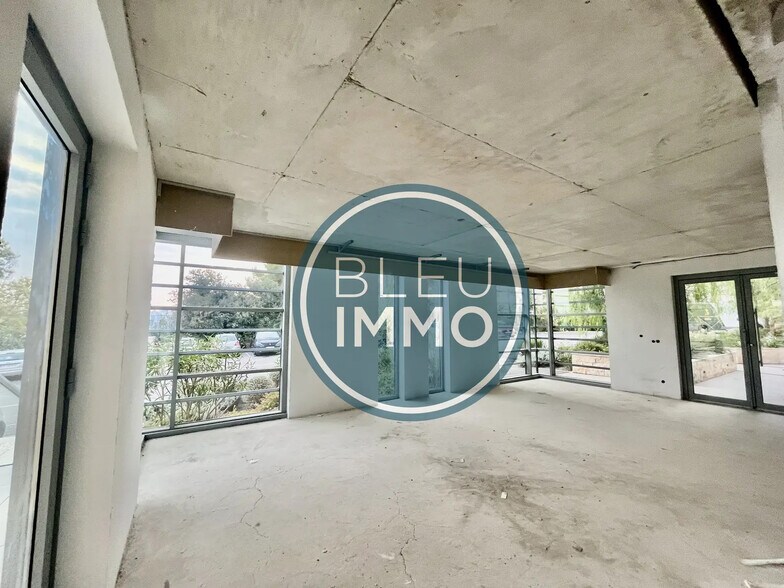 Bureau dans Biot à louer - Photo de l’immeuble – Image 3 sur 5