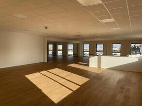 Bureau dans Gennevilliers à louer Photo intérieure– Image 1 sur 4